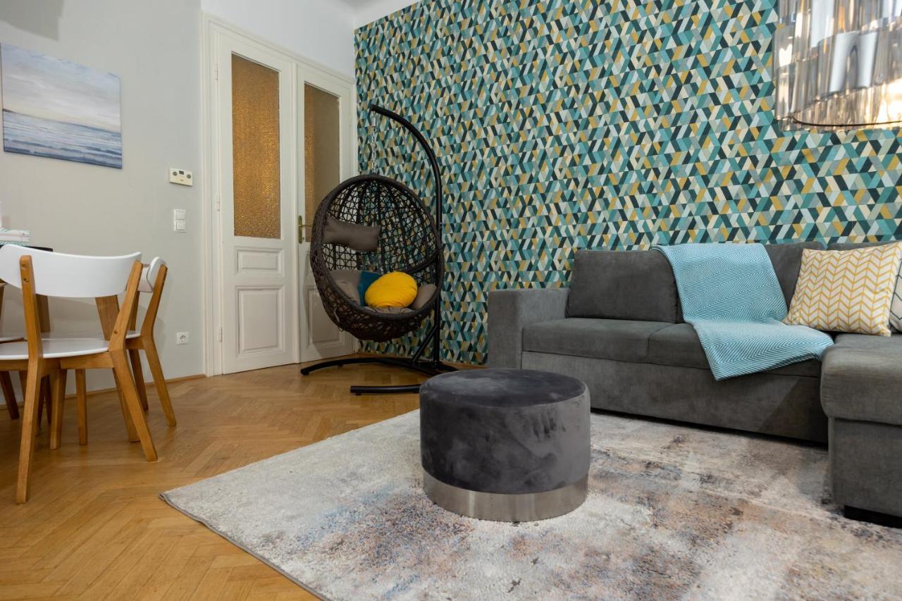Turquoise Inspired Deluxe Centrally Located Vienne Extérieur photo